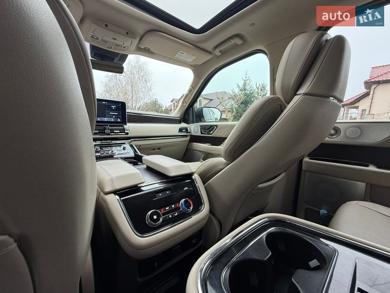 Внедорожник / Кроссовер Lincoln Navigator 2020 в Одессе