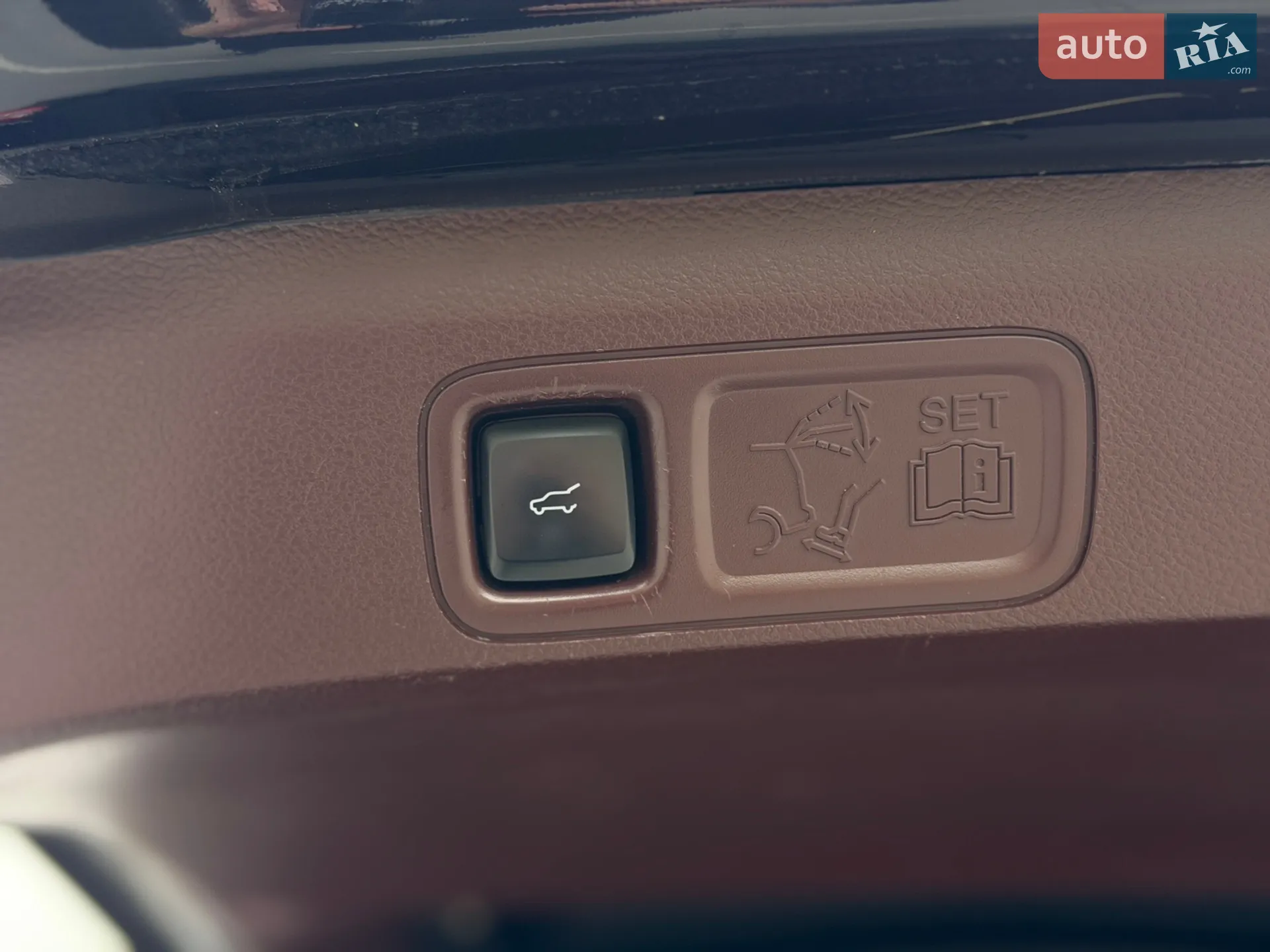 2018 Lincoln Navigator - мініатюра 53