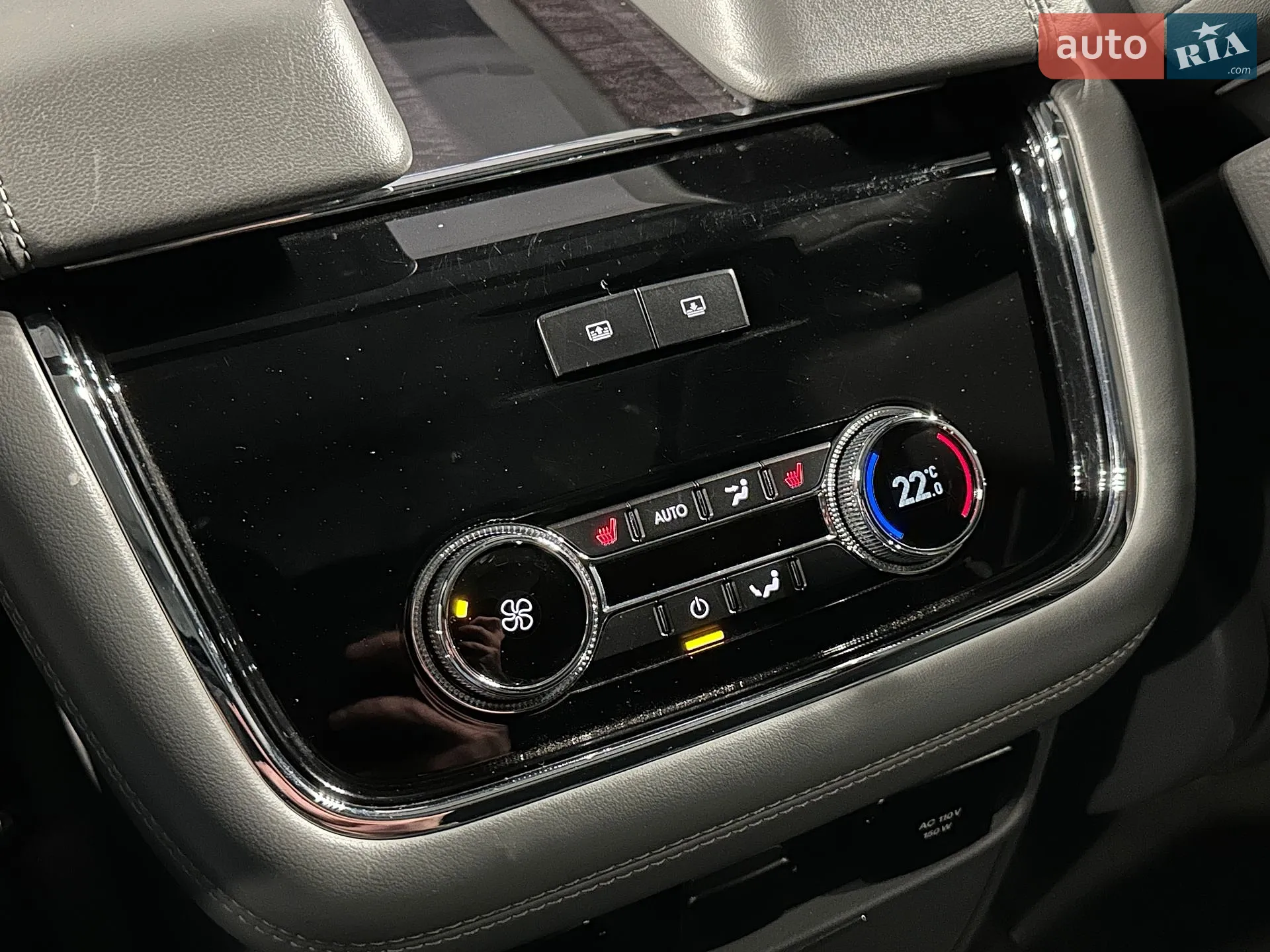 2018 Lincoln Navigator - мініатюра 13