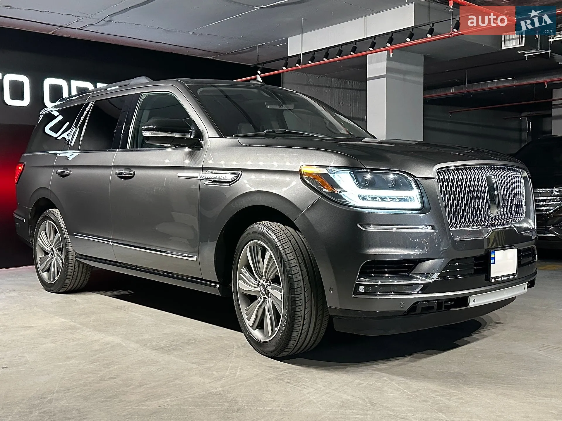 2018 Lincoln Navigator - мініатюра 3