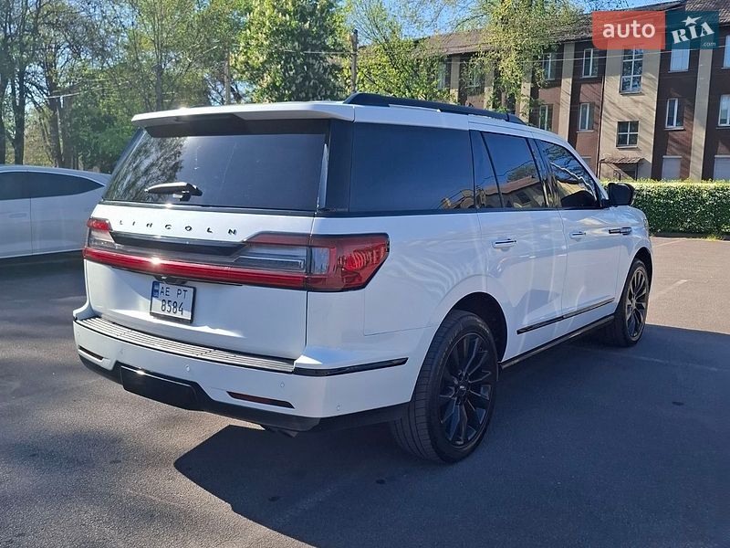 Внедорожник / Кроссовер Lincoln Navigator 2021 в Каменском
