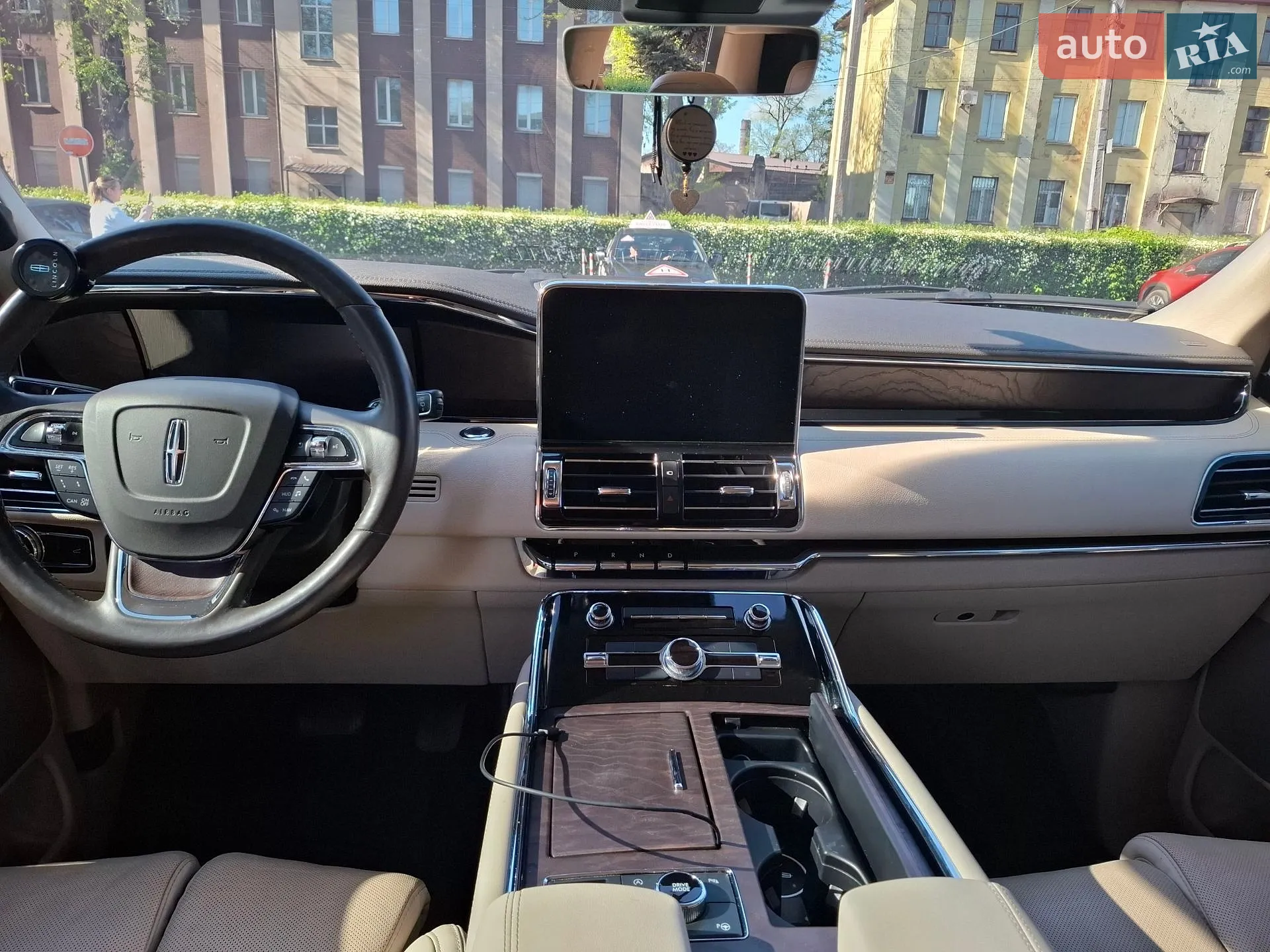 2021 Lincoln Navigator - мініатюра 18