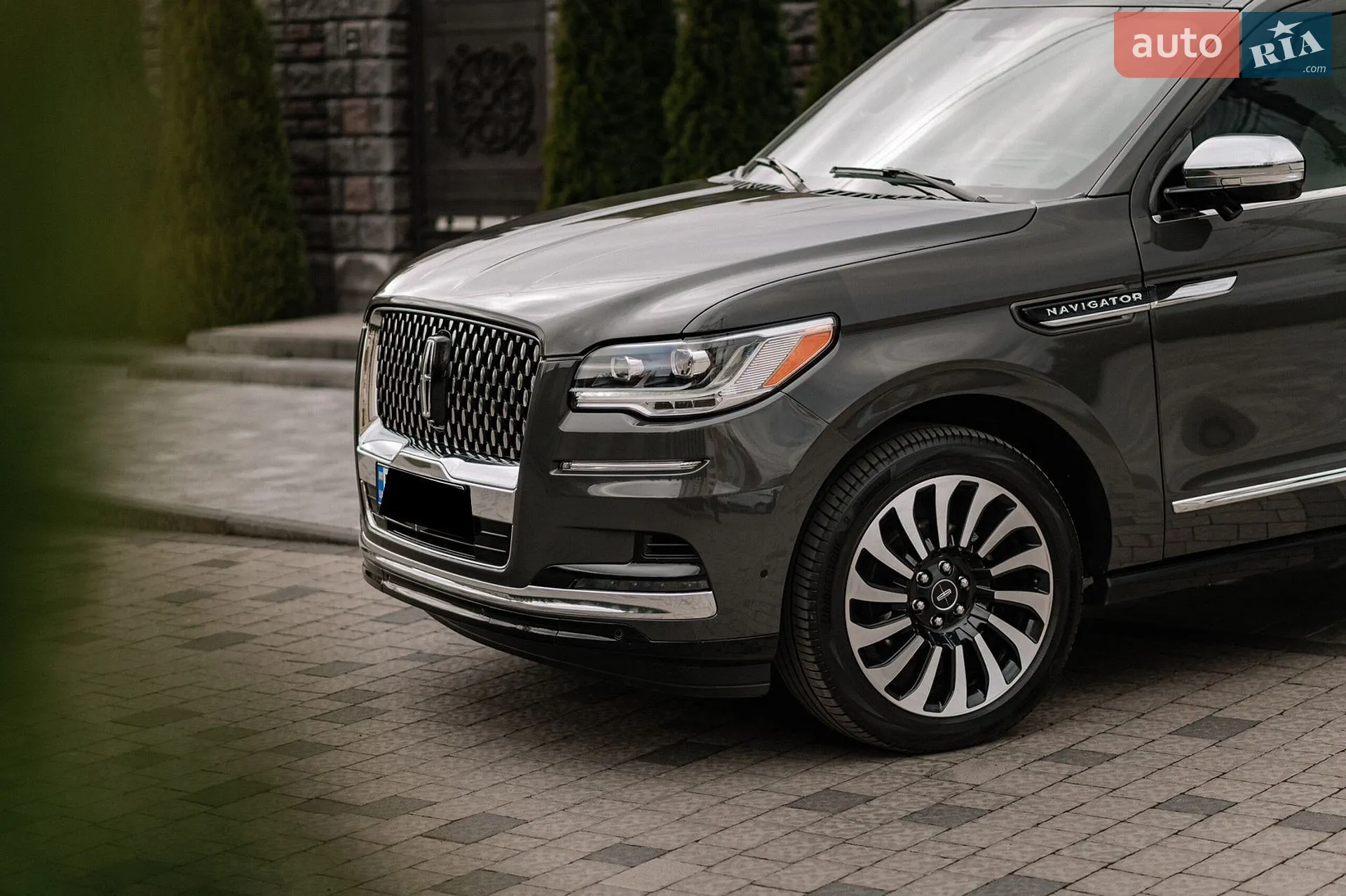 2022 Lincoln Navigator - мініатюра 8