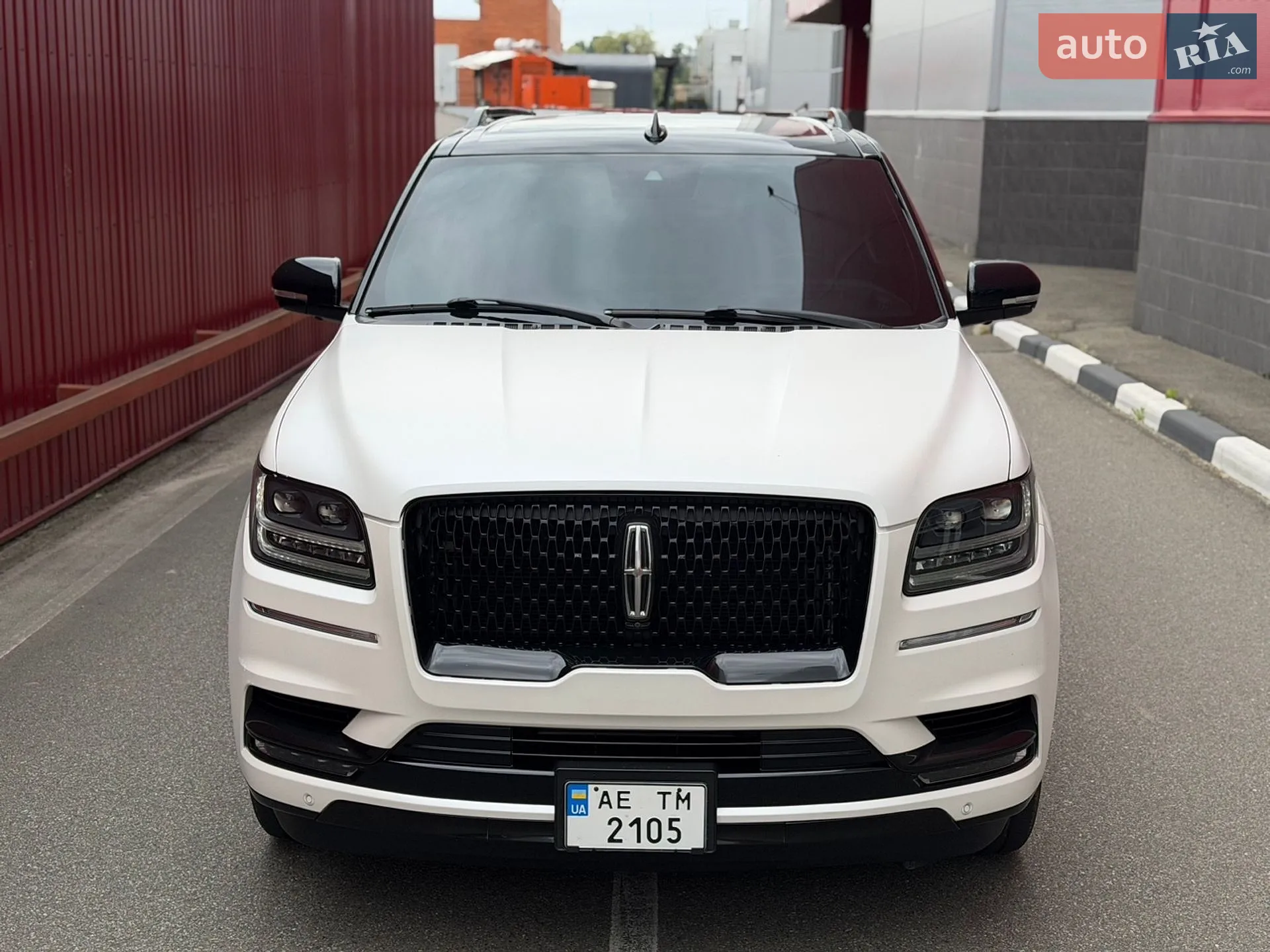 2019 Lincoln Navigator - мініатюра 4