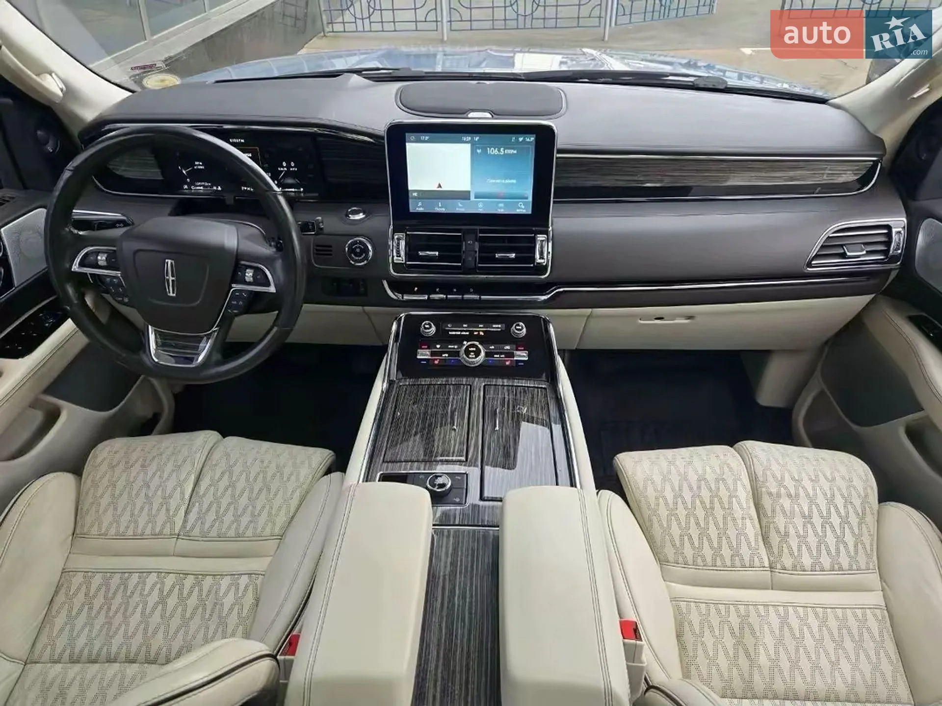 2020 Lincoln Navigator - мініатюра 29