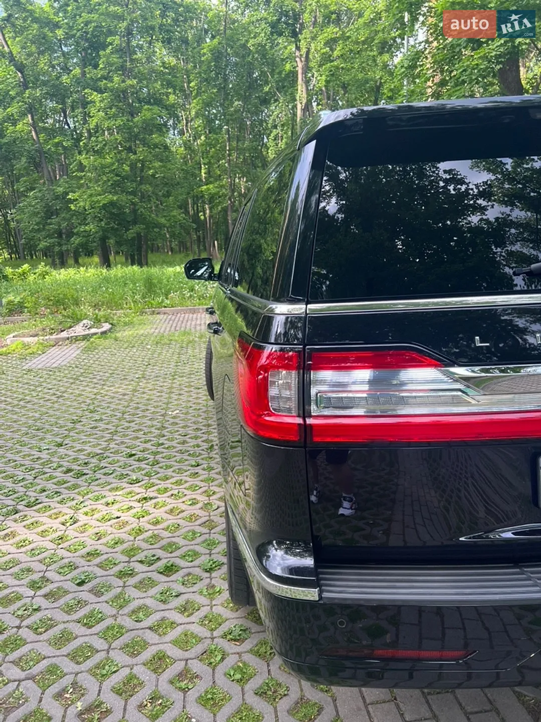 2019 Lincoln Navigator - мініатюра 16
