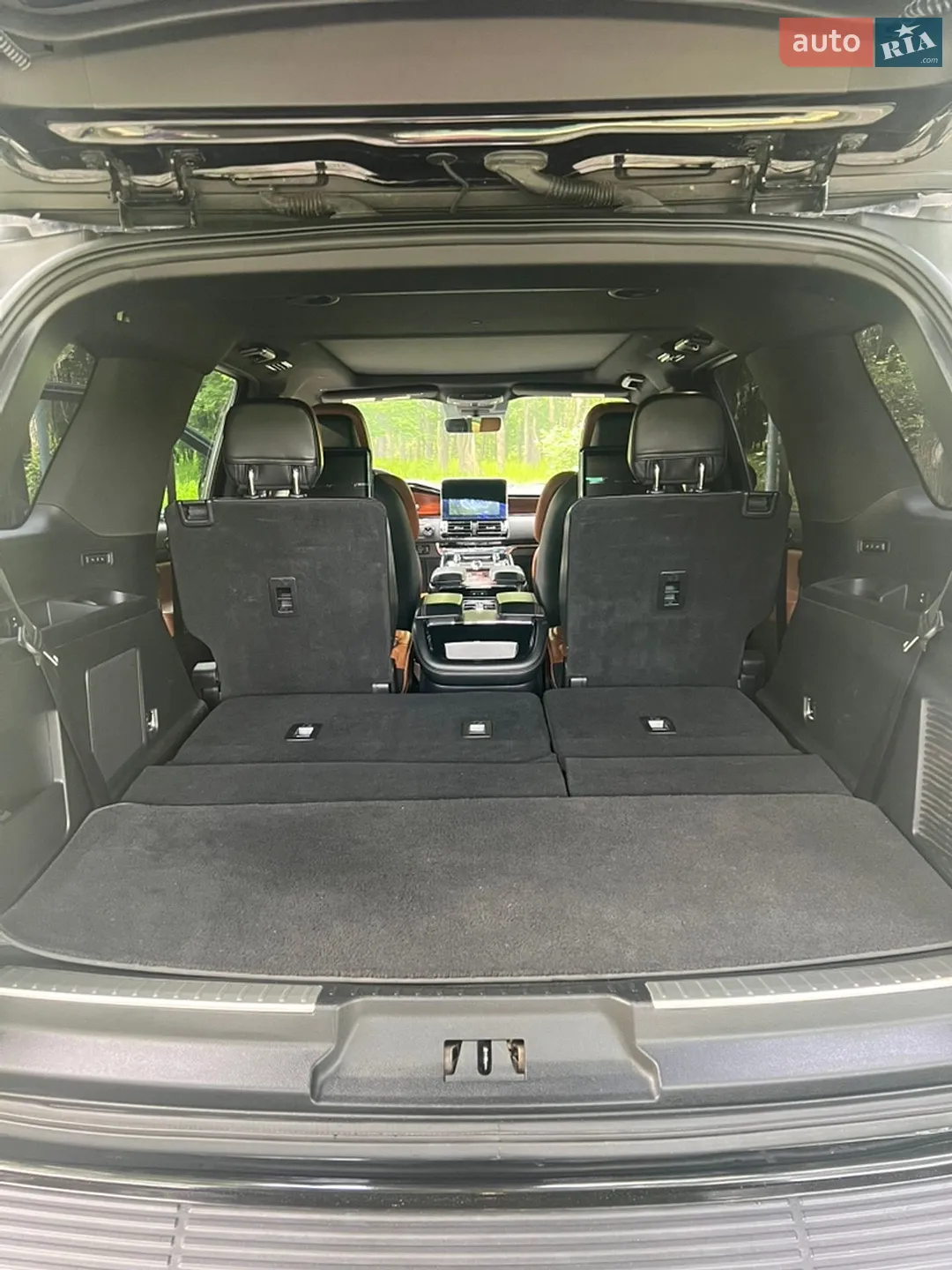 2019 Lincoln Navigator - мініатюра 52