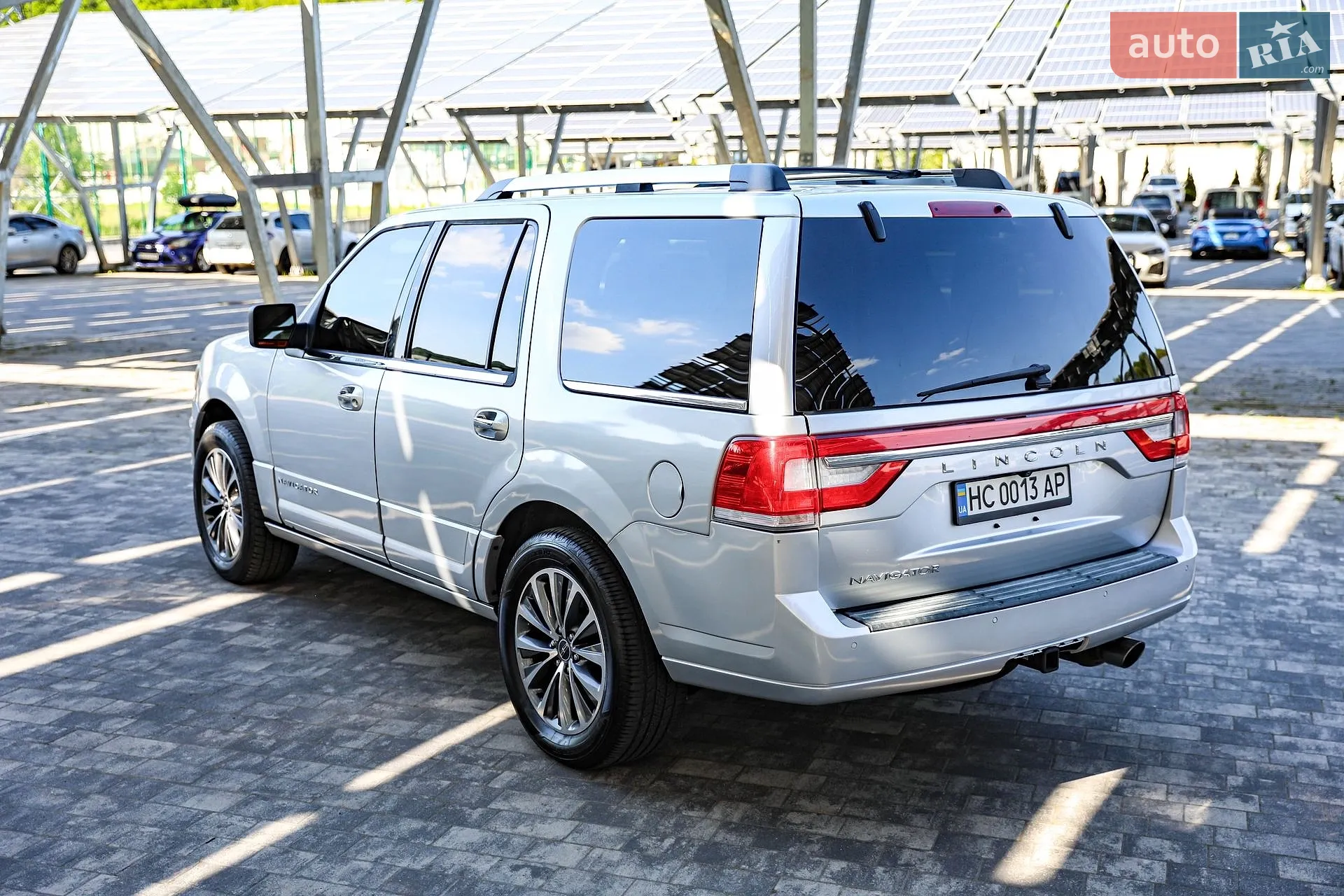 2016 Lincoln Navigator - мініатюра 5