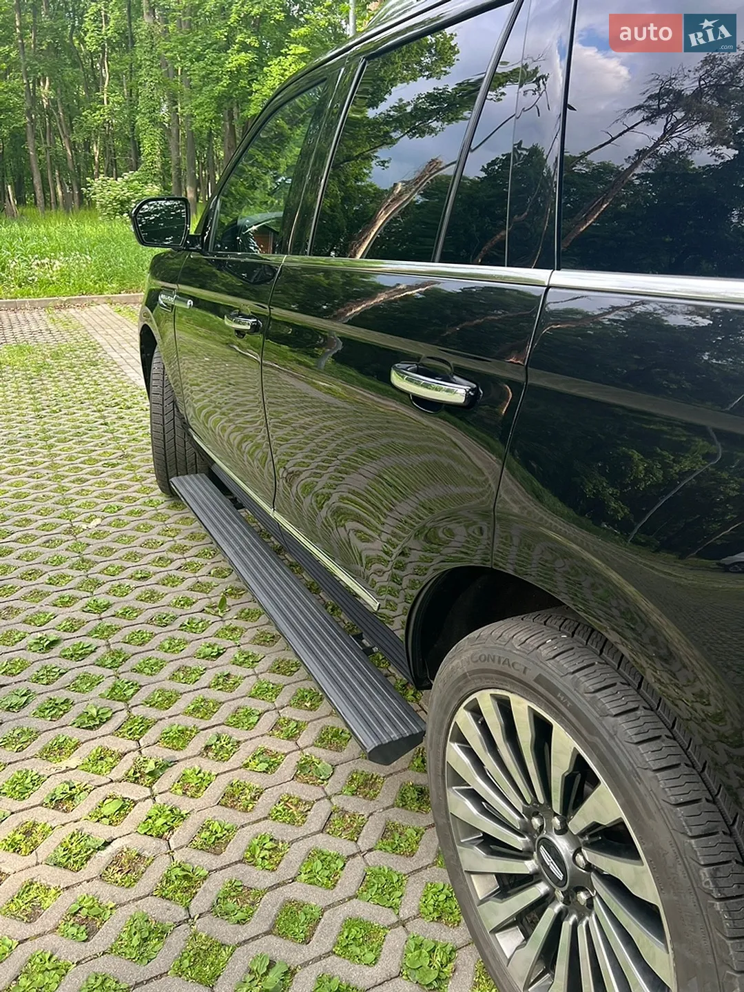 2019 Lincoln Navigator - мініатюра 22