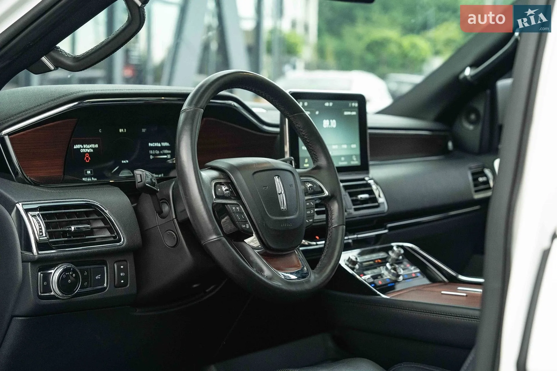 2020 Lincoln Navigator - мініатюра 26
