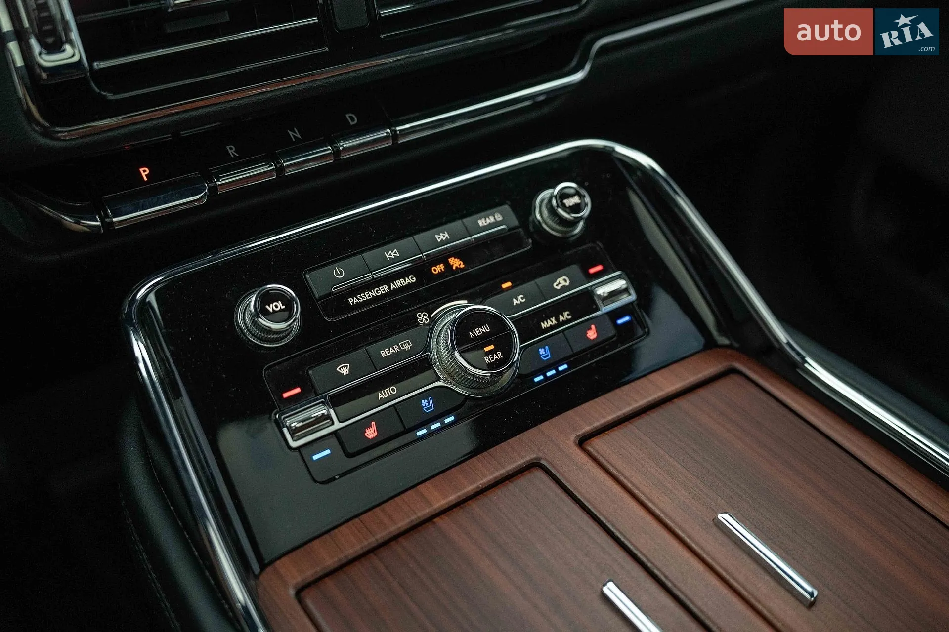 2020 Lincoln Navigator - мініатюра 38