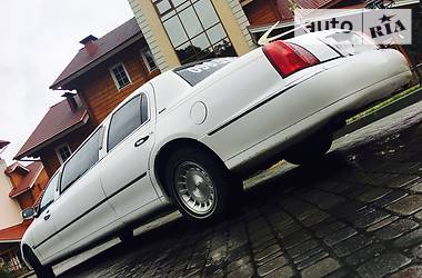 Лимузин Lincoln Town Car 1999 в Ивано-Франковске