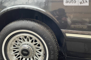 Лимузин Lincoln Town Car 1996 в 