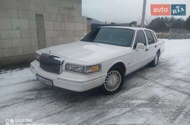 Седан Lincoln Town Car 1992 в Львові