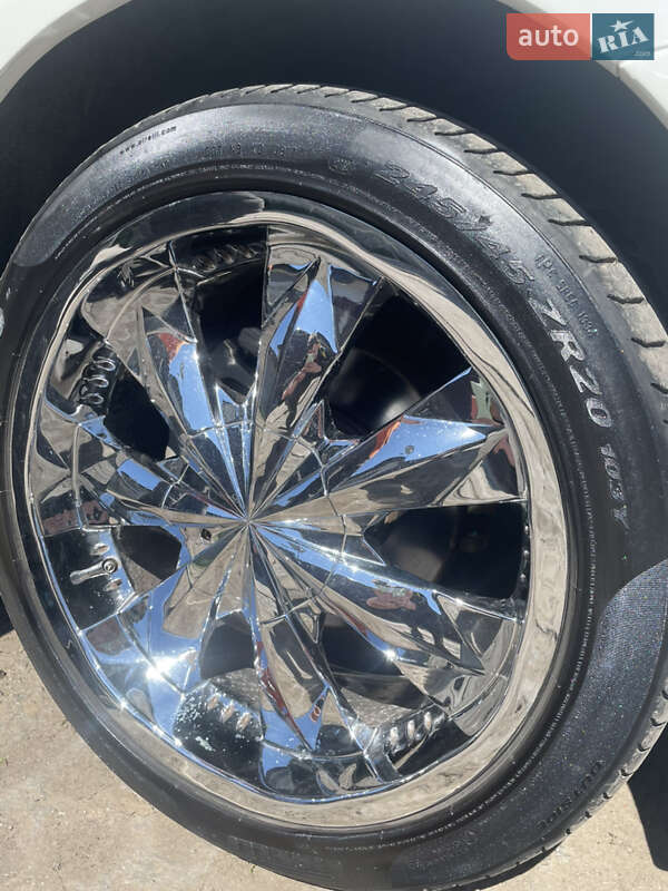 Лимузин Lincoln Town Car 2000 в Харькове фото 10 Лимузин Lincoln Town Car 2000 в Харькове