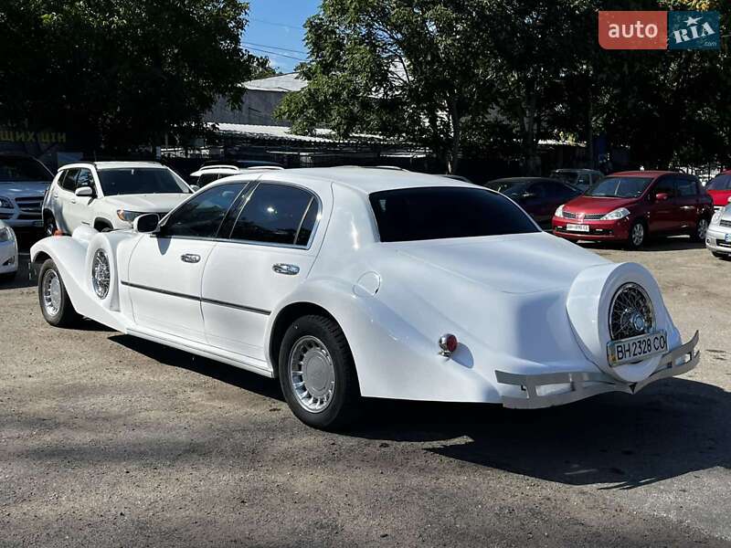 Седан Lincoln Town Car 1998 в Одессе