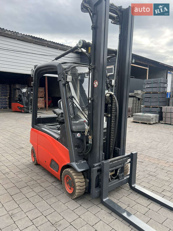 Вилочный погрузчик Linde E 16PH-02 2011 в Тячеве