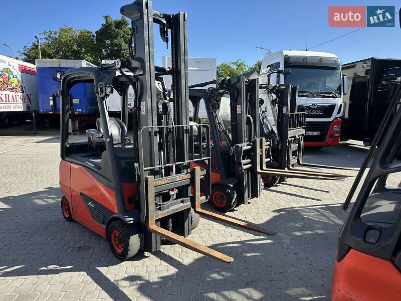Вилочный погрузчик Linde  E 18PH-02 2017 в Залещиках