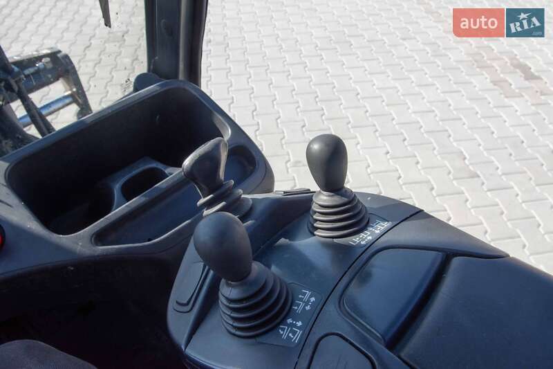 Вилочний навантажувач Linde  E 25 2015 в Житомирі