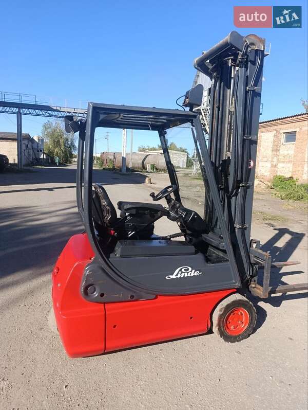 Вилочный погрузчик Linde E16C 2003 в Подгородном фото 4 Вилочный погрузчик Linde E16C 2003 в Подгородном