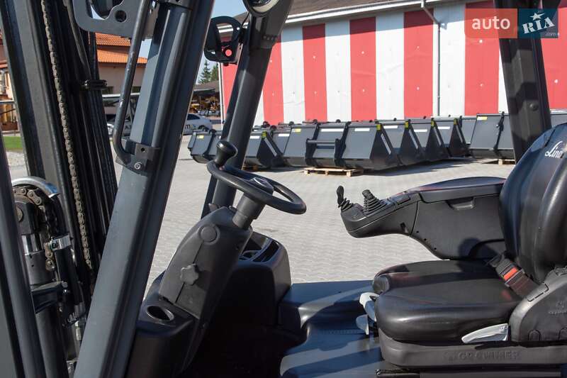 Вилочный погрузчик Linde E16C 2020 в Житомире