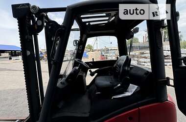 Вилочный погрузчик Linde H 14 2010 в 