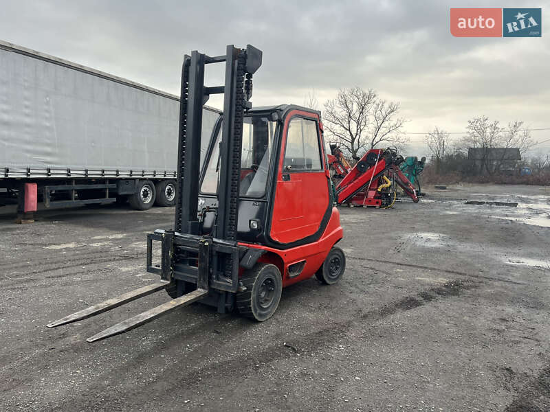 Вилочный погрузчик Linde H 20D-01 1996 в Тячеве