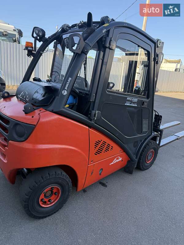 Вилочный погрузчик Linde H-25-T-02 2012 в Ровно фото 6 Вилочный погрузчик Linde H-25-T-02 2012 в Ровно