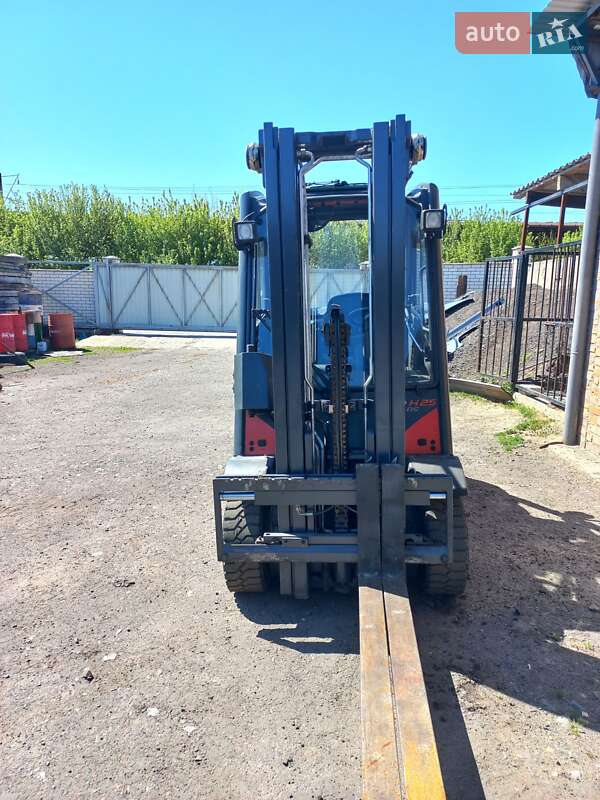 Вилочный погрузчик Linde H 25T-03 2014 в Рожище
