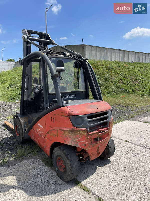 Вилочный погрузчик Linde H 30D 2006 в Владимире
