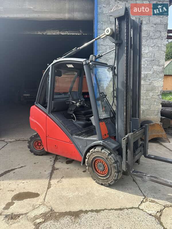 Вилочный погрузчик Linde H 30D 2004 в Сколе