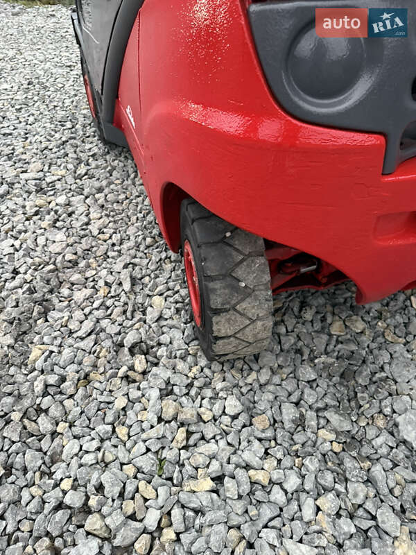 Вилочный погрузчик Linde H 30D 2003 в Черновцах фото 7 Вилочный погрузчик Linde H 30D 2003 в Черновцах