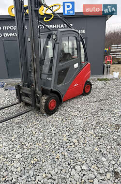Вилочний навантажувач Linde H 30D 2003 в Чернівцях