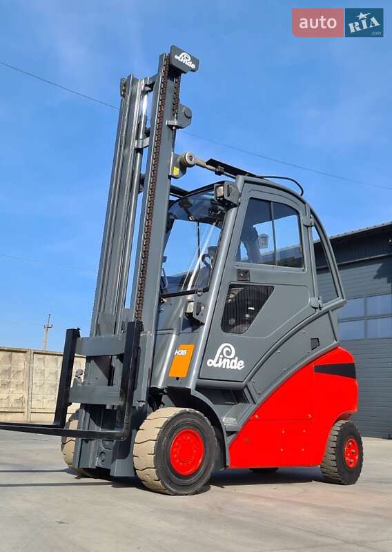 Вилочный погрузчик Linde H 35T-01 2004 в Ровно