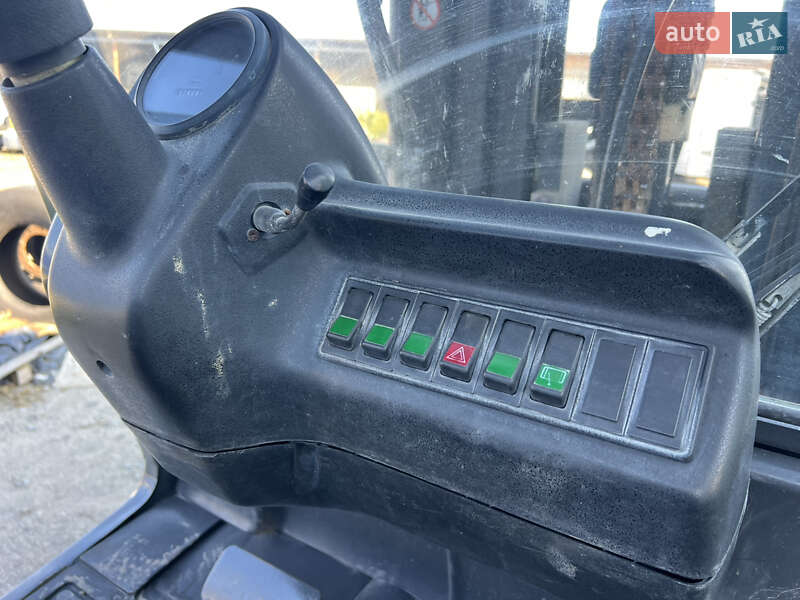 Вилочный погрузчик Linde H 40D 2000 в Луцке