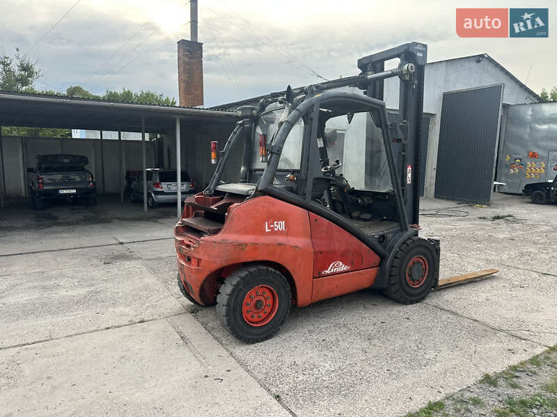 Вилочный погрузчик Linde H 50D 2005 в Владимире