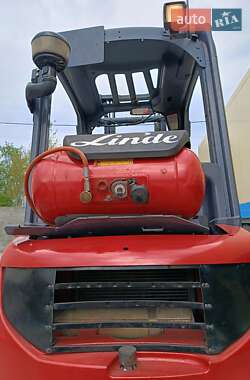 Вилочный погрузчик Linde H20T 2007 в 