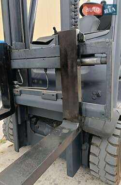Вилочный погрузчик Linde H20T 2007 в 