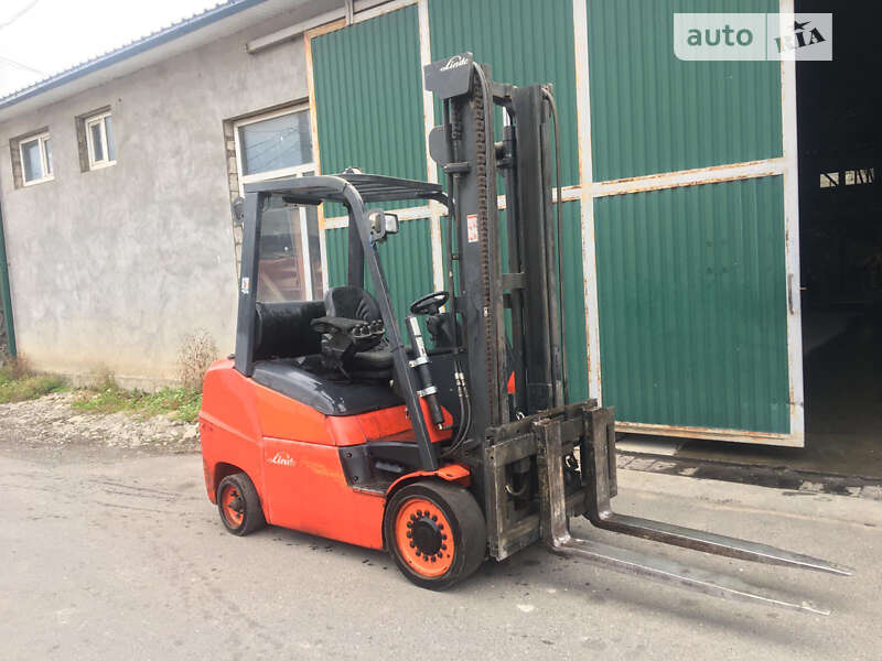 Вилочный погрузчик Linde H30Т 2010 в Тячеве