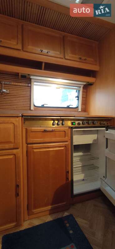 Прицеп дача LMC Lord Ambassador 2003 в Житомире