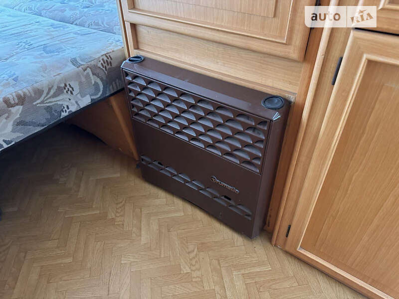 Прицеп дача LMC Luxus 1994 в Новомосковске фото 14 Прицеп дача LMC Luxus 1994 в Новомосковске