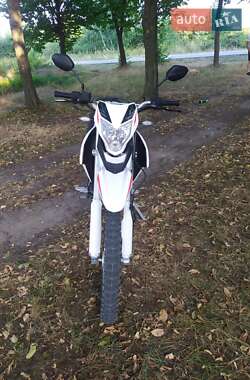 Мотоцикл Кросс Loncin 250 2020 в Рокитном