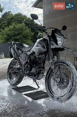 Мотоцикл Багатоцільовий (All-round) Loncin LX 200-GY3 2018 в 