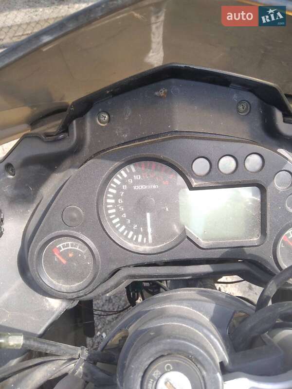 Спортбайк Loncin LX 200 2020 в Виннице фото Спортбайк Loncin LX 200 2020 в Виннице