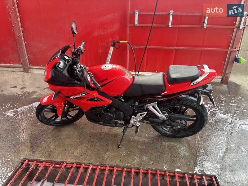 Спортбайк Loncin LX 200 2013 в Высокополье фото 3 Спортбайк Loncin LX 200 2013 в Высокополье
