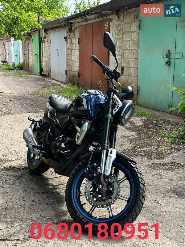 Скремблер Loncin LX 250-12C 2020 в Кривому Розі фото 2 Скремблер Loncin LX 250-12C 2020 в Кривому Розі