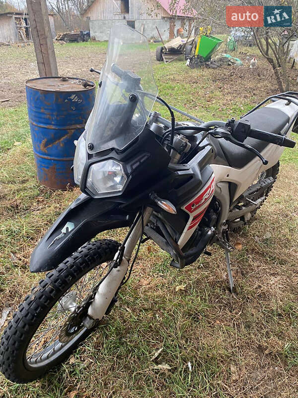 Мотоцикл Туризм Loncin LX 250GY-3 2020 в Вараше фото 2 Мотоцикл Туризм Loncin LX 250GY-3 2020 в Вараше