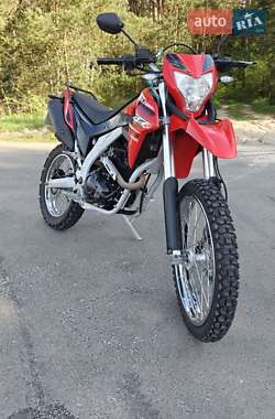 Мотоцикл Внедорожный (Enduro) Loncin LX 250GY-3 2016 в 