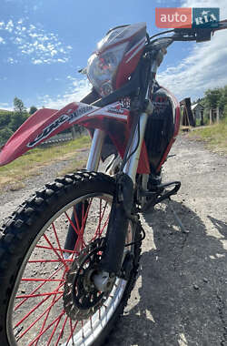 Мотоцикл Спорт-туризм Loncin LX 250GY-3 2016 в 