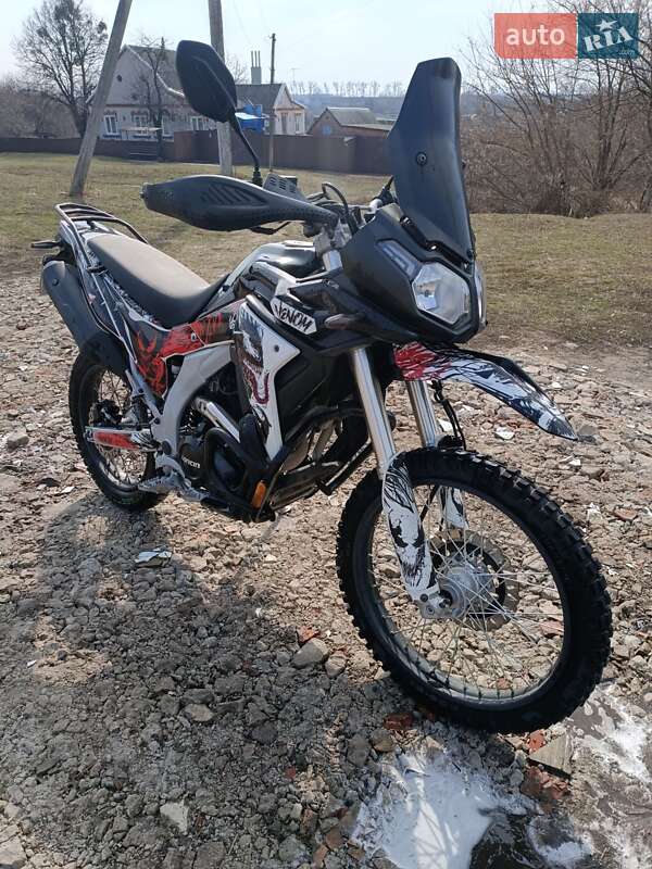 Грузовые мотороллеры, мотоциклы, скутеры, мопеды Loncin LX 250GY-3G 2021 в Сумах фото 8 Грузовые мотороллеры, мотоциклы, скутеры, мопеды Loncin LX 250GY-3G 2021 в Сумах